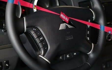 Mitsubishi Pajero IV, 2012 год, 2 099 000 рублей, 15 фотография