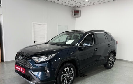 Toyota RAV4, 2020 год, 2 950 000 рублей, 1 фотография