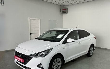 Hyundai Solaris II рестайлинг, 2021 год, 1 790 000 рублей, 1 фотография
