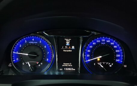 Toyota Camry, 2017 год, 2 370 000 рублей, 18 фотография