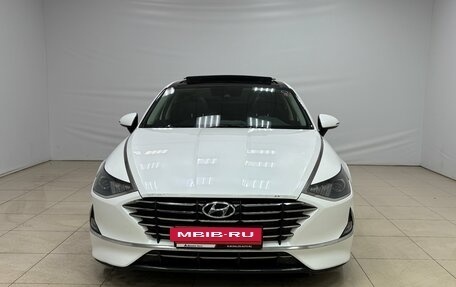 Hyundai Sonata VIII, 2019 год, 2 060 000 рублей, 2 фотография
