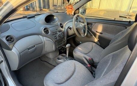 Toyota Vitz, 1999 год, 250 000 рублей, 13 фотография