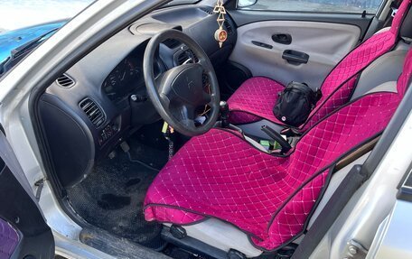 Mitsubishi Carisma I, 2001 год, 198 000 рублей, 11 фотография