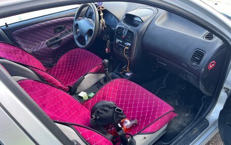 Mitsubishi Carisma I, 2001 год, 198 000 рублей, 12 фотография