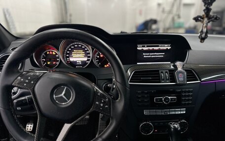 Mercedes-Benz C-Класс, 2011 год, 1 500 000 рублей, 6 фотография