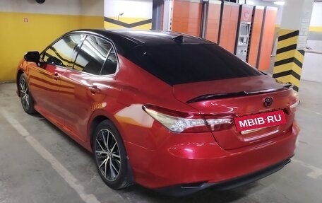 Toyota Camry, 2021 год, 3 950 000 рублей, 16 фотография