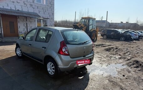 Renault Sandero I, 2011 год, 345 000 рублей, 2 фотография