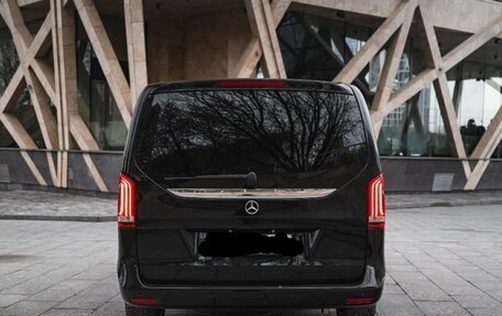 Mercedes-Benz V-Класс, 2015 год, 5 500 000 рублей, 2 фотография