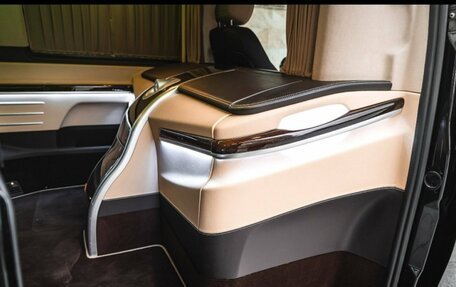 Mercedes-Benz V-Класс, 2015 год, 5 500 000 рублей, 6 фотография