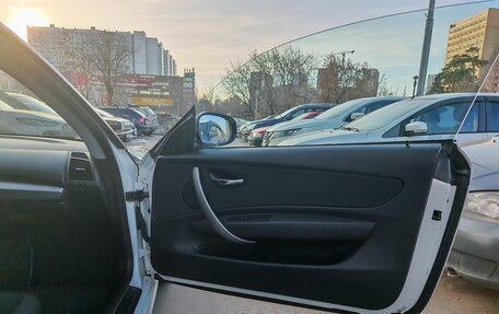 BMW 1 серия, 2011 год, 821 000 рублей, 16 фотография