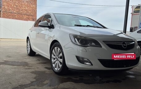 Opel Astra J, 2011 год, 750 000 рублей, 14 фотография