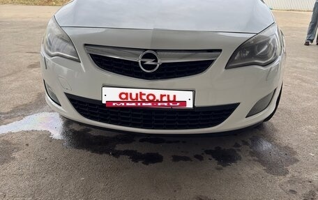 Opel Astra J, 2011 год, 750 000 рублей, 16 фотография