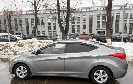 Hyundai Avante, 2011 год, 900 000 рублей, 3 фотография