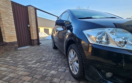 Toyota Auris II, 2009 год, 650 000 рублей, 3 фотография