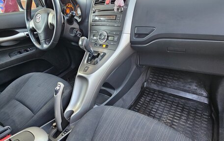 Toyota Auris II, 2009 год, 650 000 рублей, 9 фотография