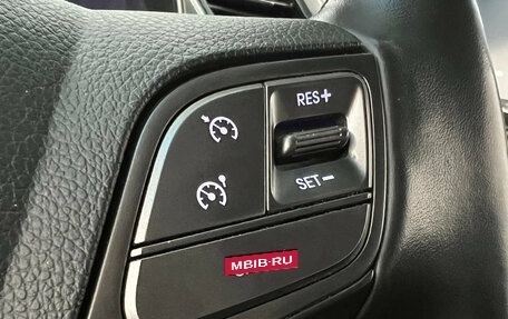 Hyundai Santa Fe III рестайлинг, 2015 год, 2 600 000 рублей, 13 фотография