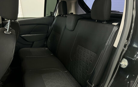 Renault Sandero II рестайлинг, 2017 год, 1 150 000 рублей, 14 фотография