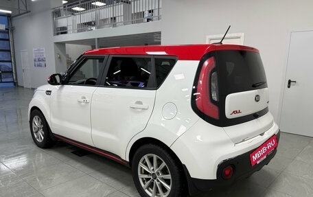 KIA Soul II рестайлинг, 2016 год, 1 140 000 рублей, 5 фотография