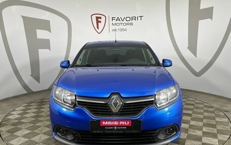 Renault Logan II, 2017 год, 749 000 рублей, 2 фотография