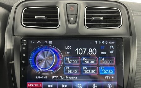 Renault Logan II, 2017 год, 749 000 рублей, 12 фотография