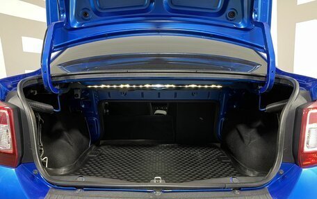 Renault Logan II, 2017 год, 749 000 рублей, 18 фотография