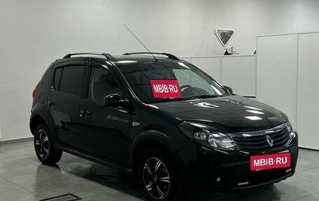 Renault Sandero I, 2013 год, 770 000 рублей, 2 фотография