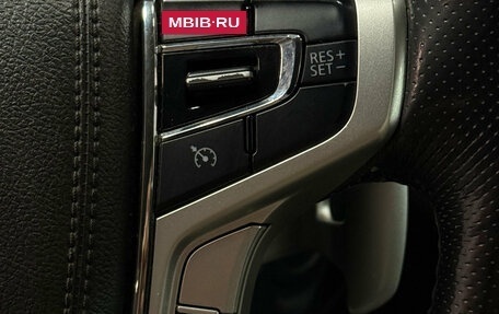 Mitsubishi Pajero Sport III рестайлинг, 2017 год, 2 475 000 рублей, 10 фотография