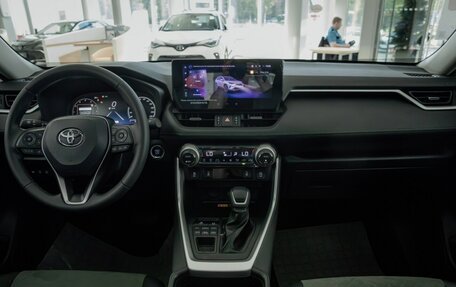 Toyota RAV4, 2025 год, 4 990 000 рублей, 10 фотография