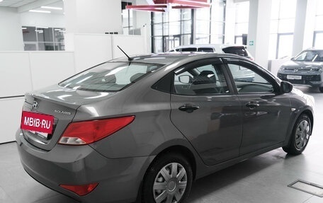 Hyundai Solaris II рестайлинг, 2015 год, 799 000 рублей, 4 фотография