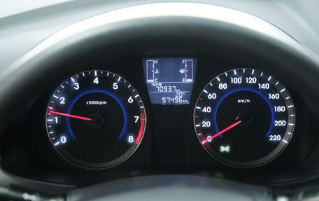 Hyundai Solaris II рестайлинг, 2015 год, 799 000 рублей, 13 фотография