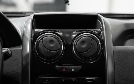 Renault Duster I рестайлинг, 2017 год, 1 380 000 рублей, 10 фотография