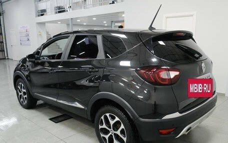 Renault Kaptur I рестайлинг, 2020 год, 1 399 000 рублей, 4 фотография