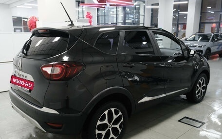 Renault Kaptur I рестайлинг, 2020 год, 1 399 000 рублей, 3 фотография