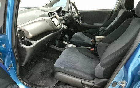 Honda Fit III, 2008 год, 645 000 рублей, 13 фотография