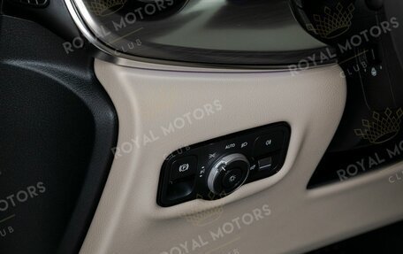 Mercedes-Benz V-Класс, 2026 год, 14 990 000 рублей, 11 фотография