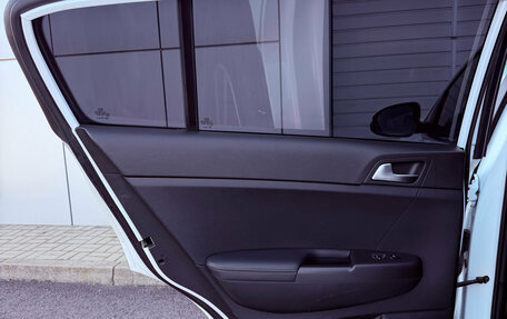 KIA Sportage IV рестайлинг, 2019 год, 2 300 000 рублей, 10 фотография