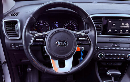 KIA Sportage IV рестайлинг, 2019 год, 2 300 000 рублей, 18 фотография