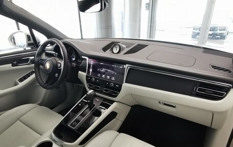 Porsche Macan I рестайлинг, 2025 год, 14 280 000 рублей, 26 фотография