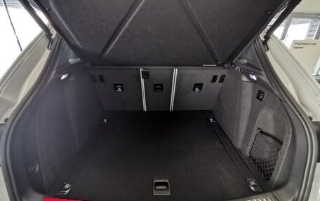 Porsche Macan I рестайлинг, 2025 год, 14 280 000 рублей, 29 фотография