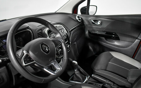 Renault Kaptur I рестайлинг, 2020 год, 1 590 000 рублей, 9 фотография