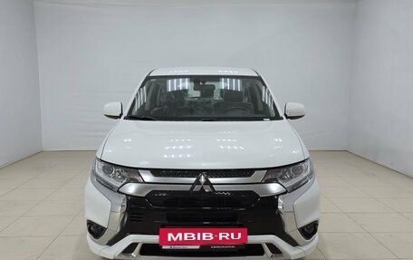 Mitsubishi Outlander III рестайлинг 3, 2022 год, 2 995 000 рублей, 22 фотография