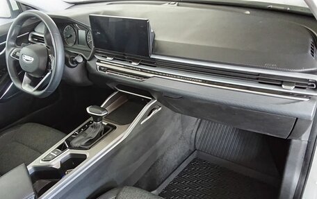 Geely Emgrand, 2024 год, 1 590 000 рублей, 11 фотография