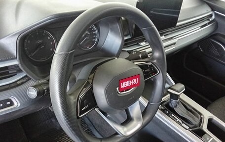 Geely Emgrand, 2024 год, 1 590 000 рублей, 12 фотография