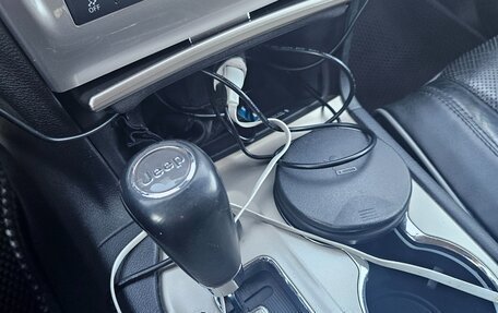 Jeep Grand Cherokee, 2011 год, 2 100 000 рублей, 12 фотография