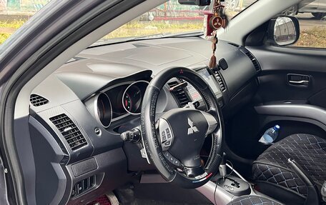 Mitsubishi Outlander III рестайлинг 3, 2007 год, 1 050 000 рублей, 5 фотография