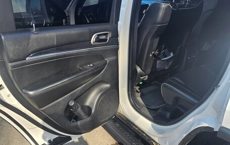 Jeep Grand Cherokee, 2011 год, 2 100 000 рублей, 15 фотография