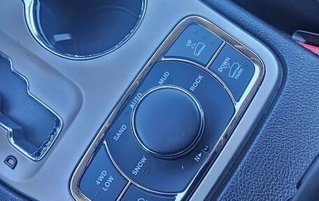 Jeep Grand Cherokee, 2011 год, 2 100 000 рублей, 13 фотография