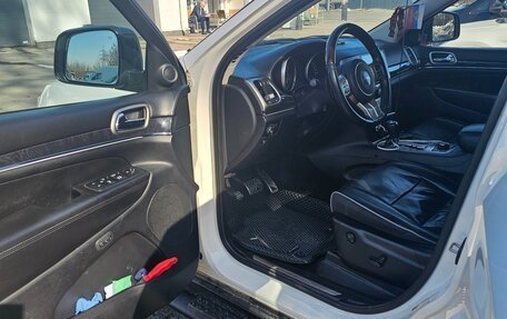Jeep Grand Cherokee, 2011 год, 2 100 000 рублей, 14 фотография