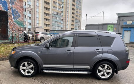 Mitsubishi Outlander III рестайлинг 3, 2007 год, 1 050 000 рублей, 9 фотография