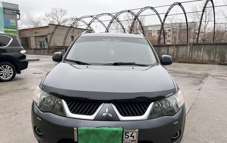 Mitsubishi Outlander III рестайлинг 3, 2007 год, 1 050 000 рублей, 12 фотография